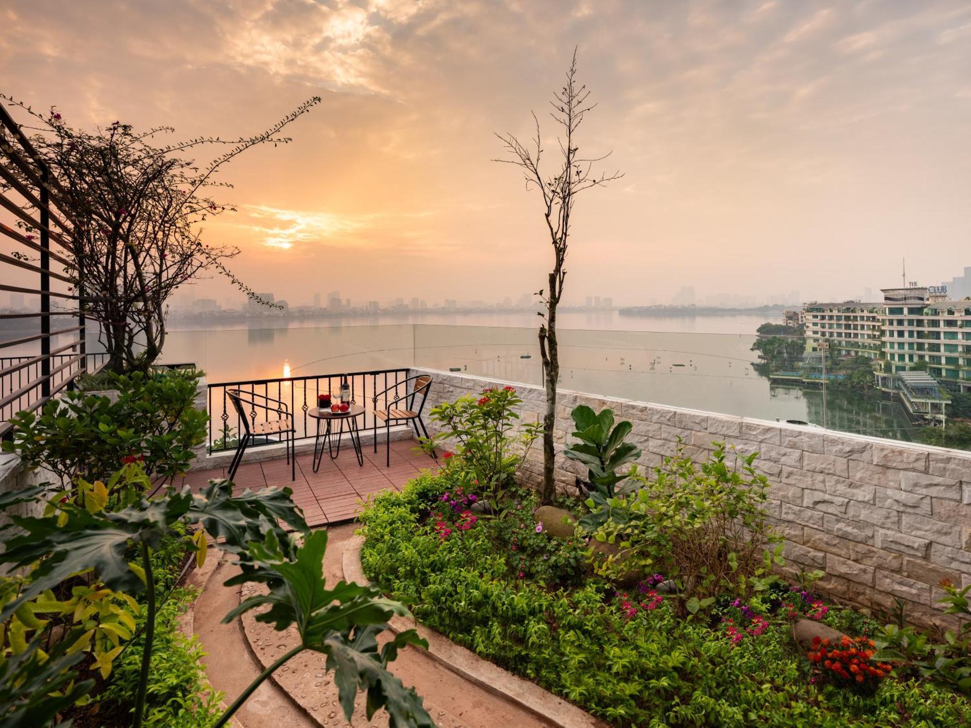 Moonlight Tay Ho Lägenhet Hanoi Exteriör bild